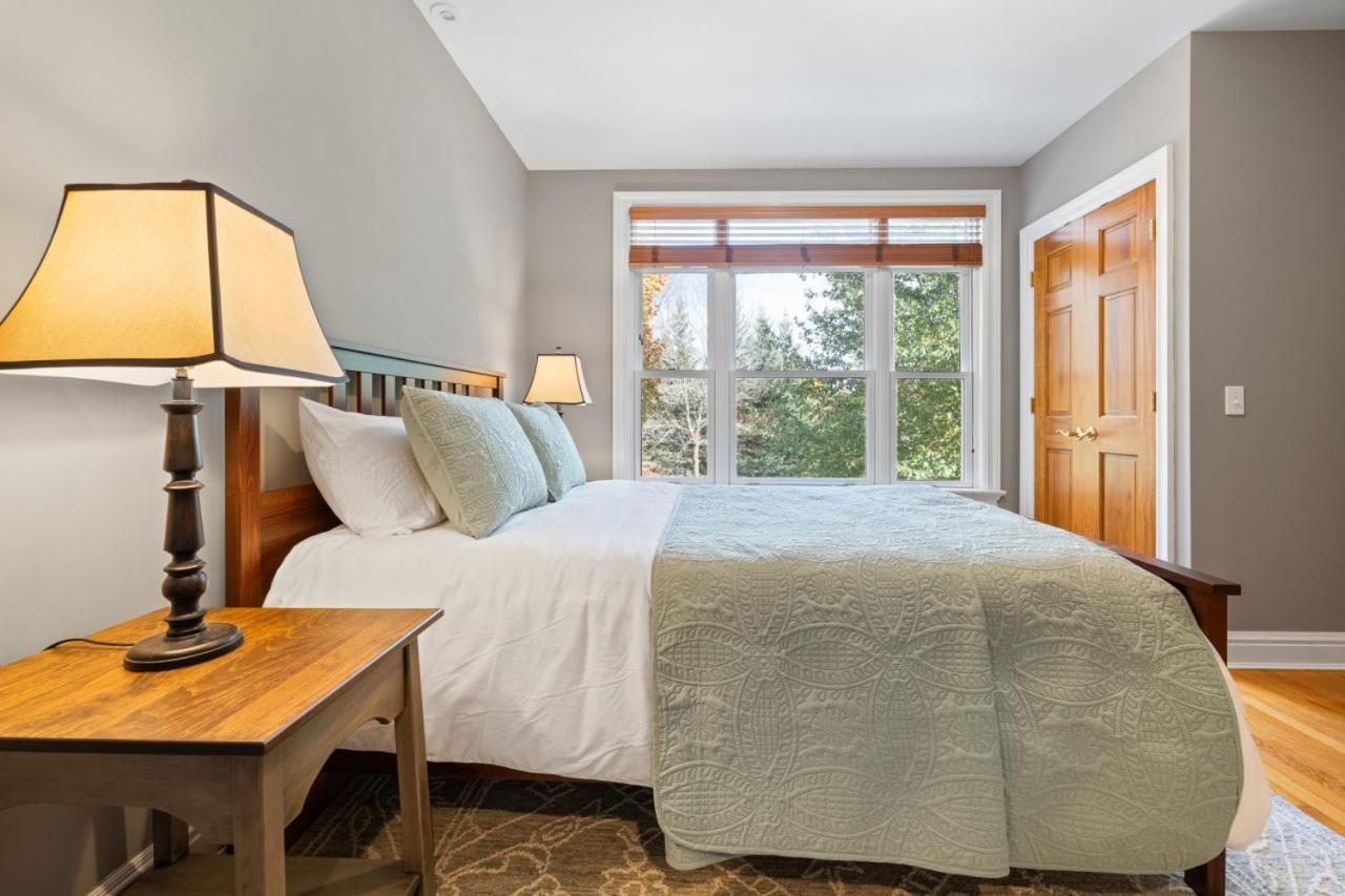 Stratton Springs Top Tier End Unit Exterior photo